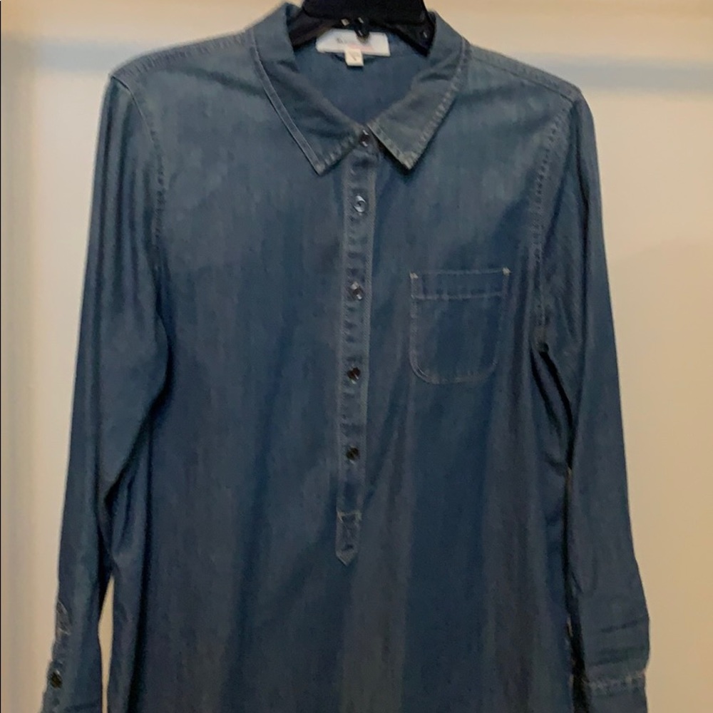 Denim blouse never worn